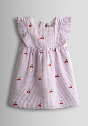 Ploomililladega puuvillane kleit volangiga varrukatega, tikitud punaste kirsside ja roheliste vartega. Pehme tekstuur, A-lõige ja nööpidega kinnitamine.