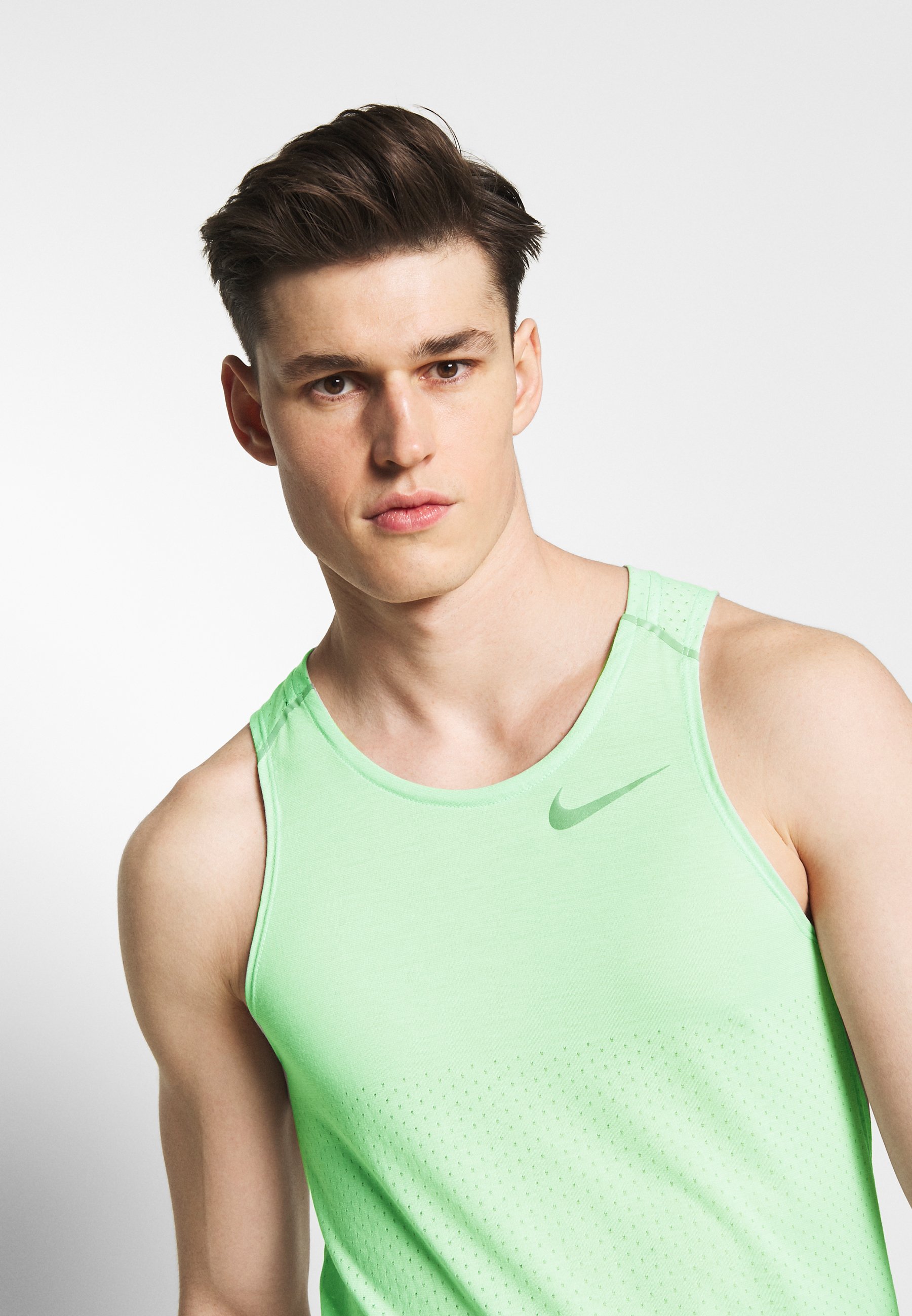 nike sando price