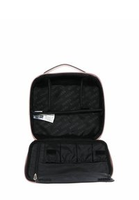 Borsa cosmetica rosa e nera con cerniera; presenta più scomparti e supporti elastici; interno inciso con il nome del marchio "Guess."
