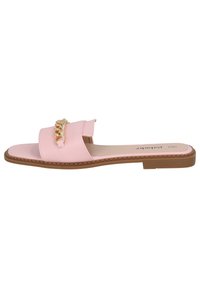 Sandal flat rosa con dettaglio in catena dorata sulla larga parte anteriore e soletta marrone, con punta aperta e stile slip-on.