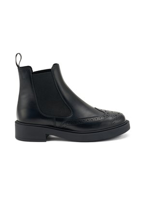 WITH WING-TIP DETAIL - Botines bajos - black