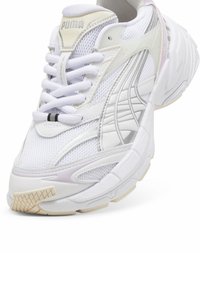 Puma VELOPHASIS ALWAYS ON - Sneakers basse - white sugared almond