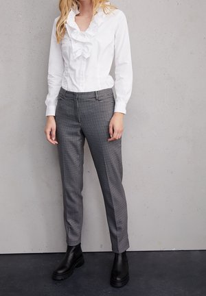 More & More, Chemise - white