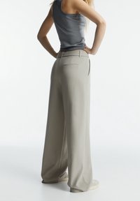 PULL&BEAR Broek - stone
