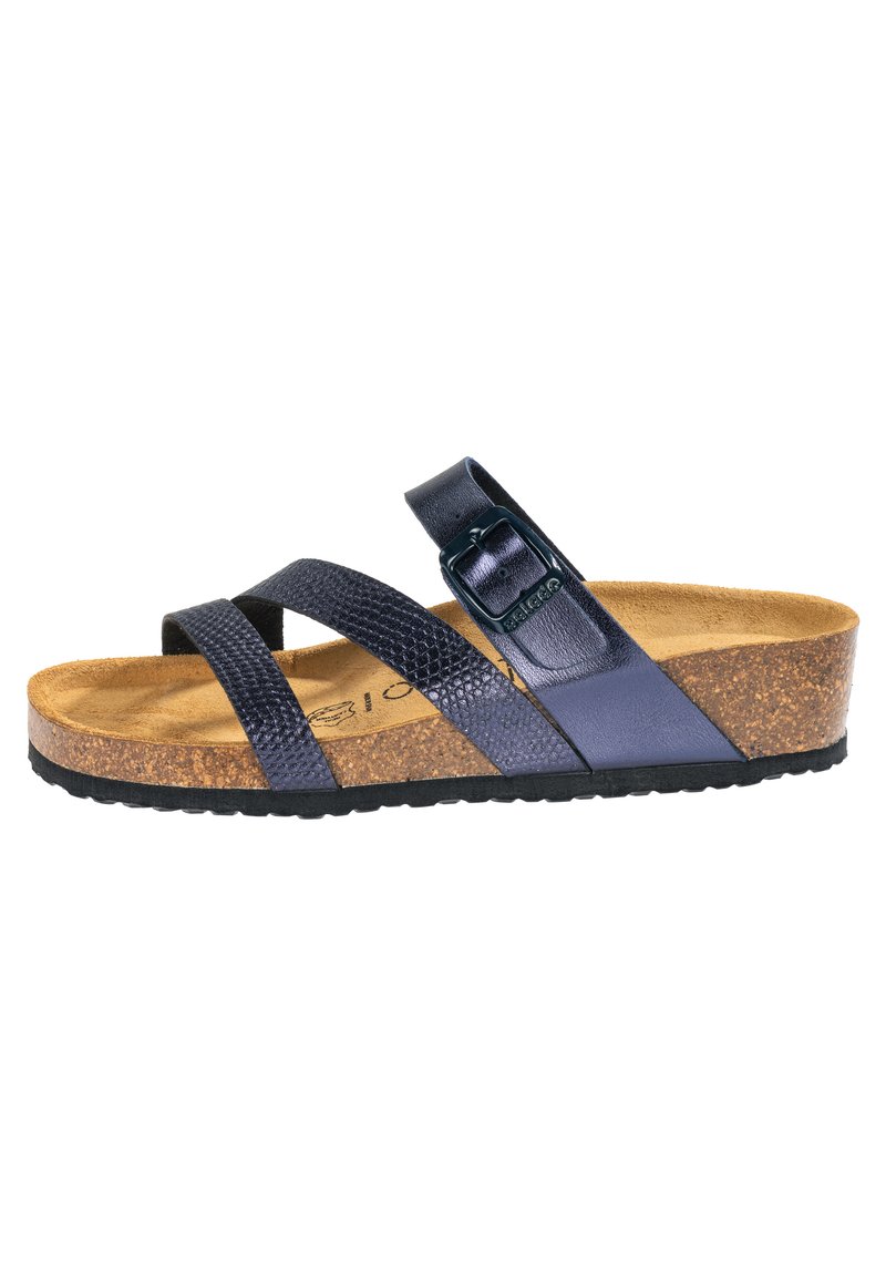 Sandalo incrociato navy e nero con finitura testurizzata, soletta in sughero e suola in gomma nera. Presenta una fibbia in metallo per la regolazione.