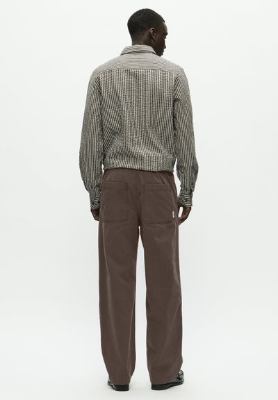 WOOD WOOD WWLAX CASUAL - Pantalon classique - delicioso
