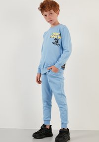 LELA REGULAR FIT - Tuta - baby blue