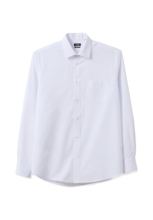 Weißes langärmeliges Hemd mit Knopfleiste, offenem Kragen und Brusttasche, flach auf weißem Hintergrund liegend.