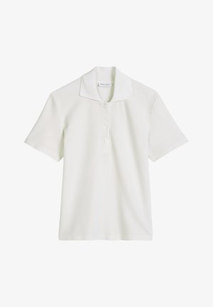 Wit poloshirt met korte mouwen, een wijde kraag en drie knopen aan de voorkant, afgebeeld tegen een witte achtergrond.