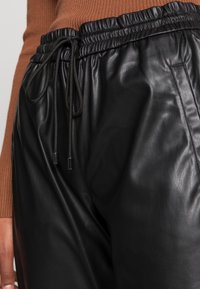 Esprit Collection Trousers - black