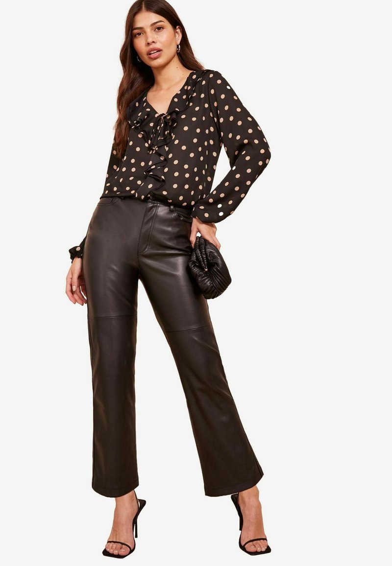Friends Like These RUFFLE DETAIL LONG SLEEVE -REGULAR FIT - Bluse - black