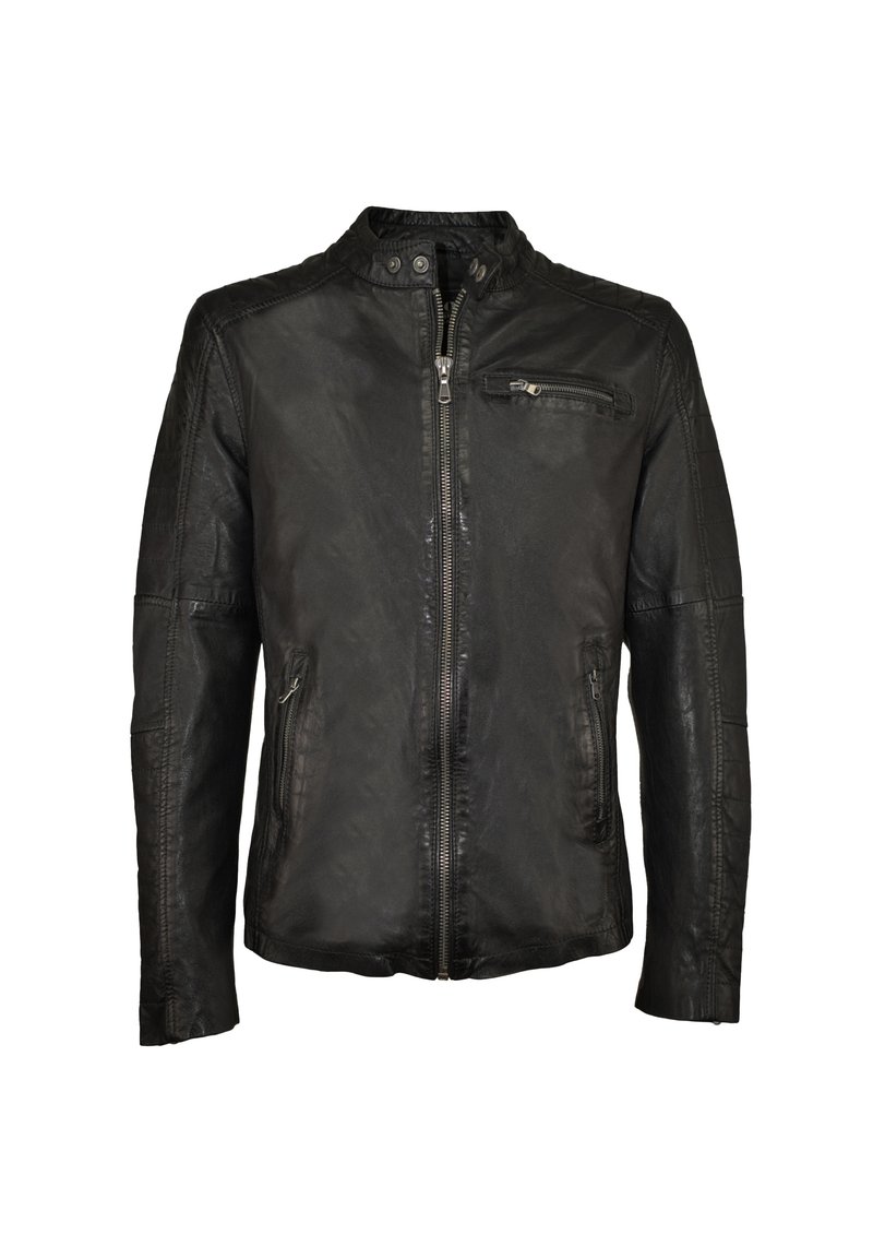 Schwarze Lederjacke mit hohem Kragen, Reißverschluss vorne und seitlichen Taschen. Besitzt gepolsterte Details an Schultern und Ärmeln. Glatte Textur.