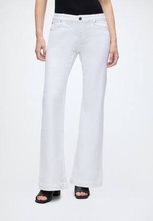 Gina Tricot, Дънки с широк крачол - offwhite