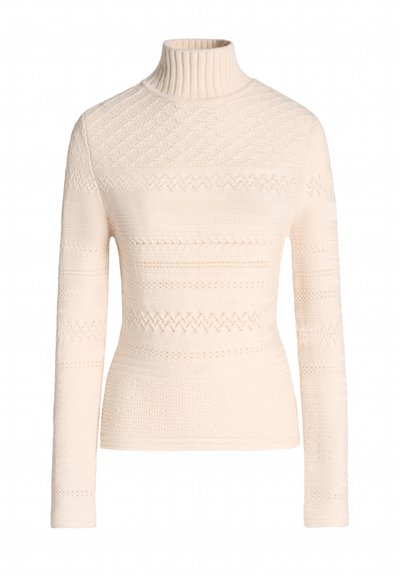 Cremefarbener Rollkragenpullover mit strukturierten Mustern, geripptem Kragen und langen Ärmeln. Verfügt über verschiedene gestrickte Designs und eine taillierte Form.