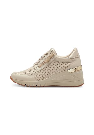 Trainers - cream comb