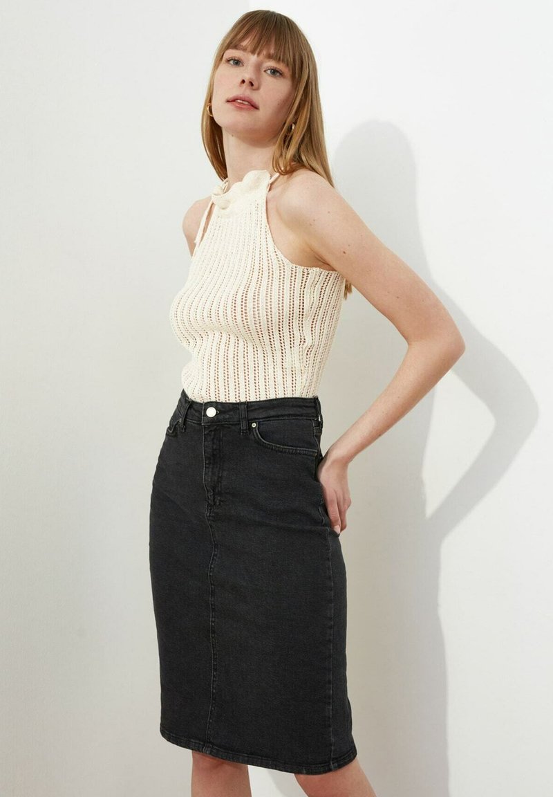 Damen Jeansröcke | Trendyol Bleistiftrockblack/schwarz - IN52335 Damen Jeansröcke | Trendyol Bleistiftrockblack/schwarz - IN52335