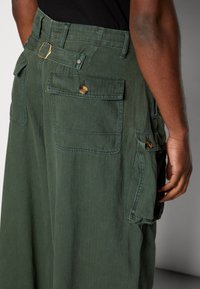 Jaded London Kapsáče - dark green