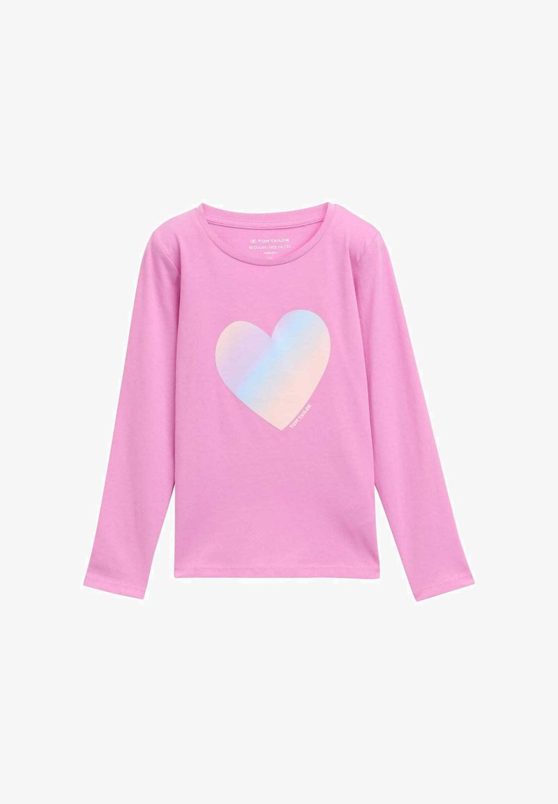 Rosa Langarm-T-Shirt mit rundem Halsausschnitt; verfügt über ein großes, schimmerndes Herzmotiv auf der Vorderseite; aus weichem, dehnbarem Material gefertigt.