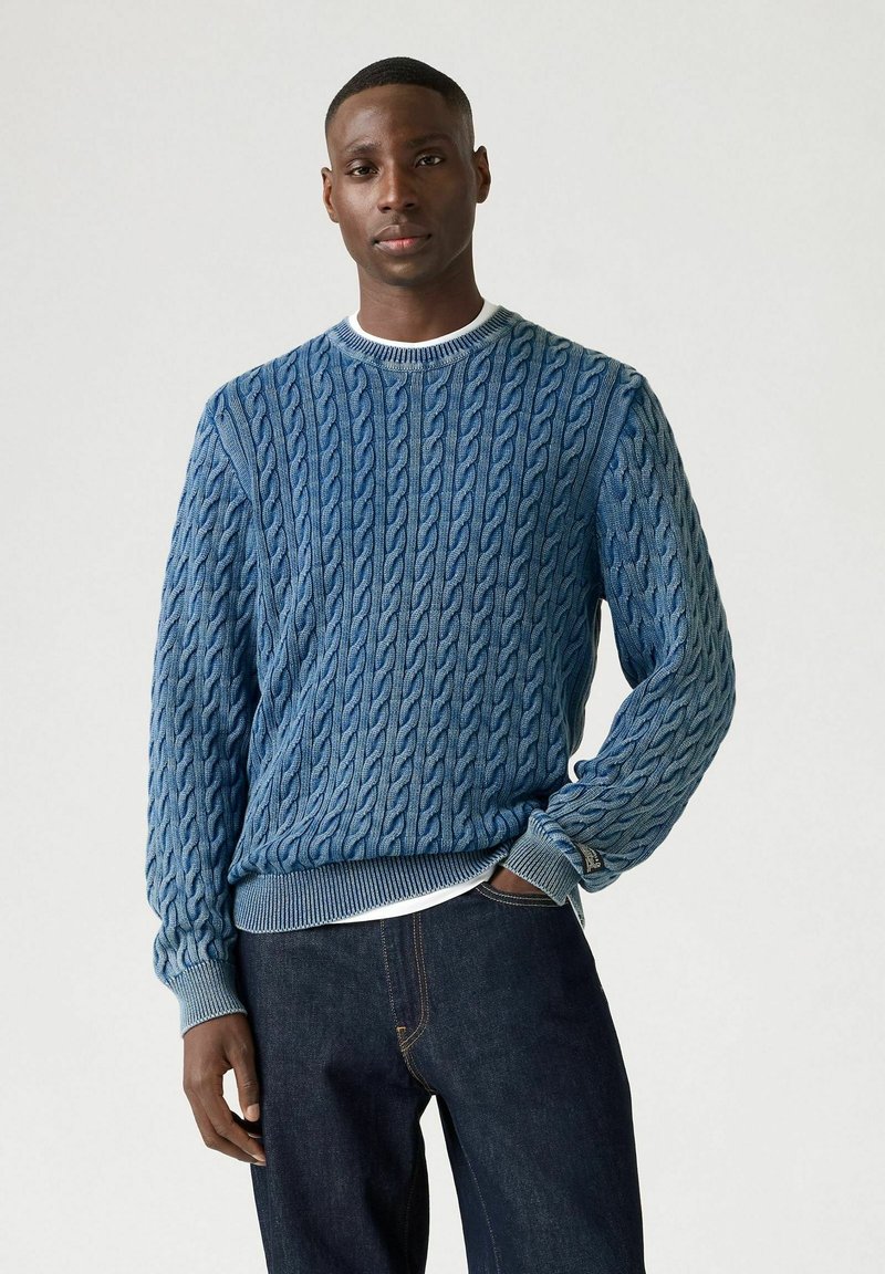 Levi's® PRESIDIO CREW CABLE PIRATE  - Trui - cable rib pirate bla