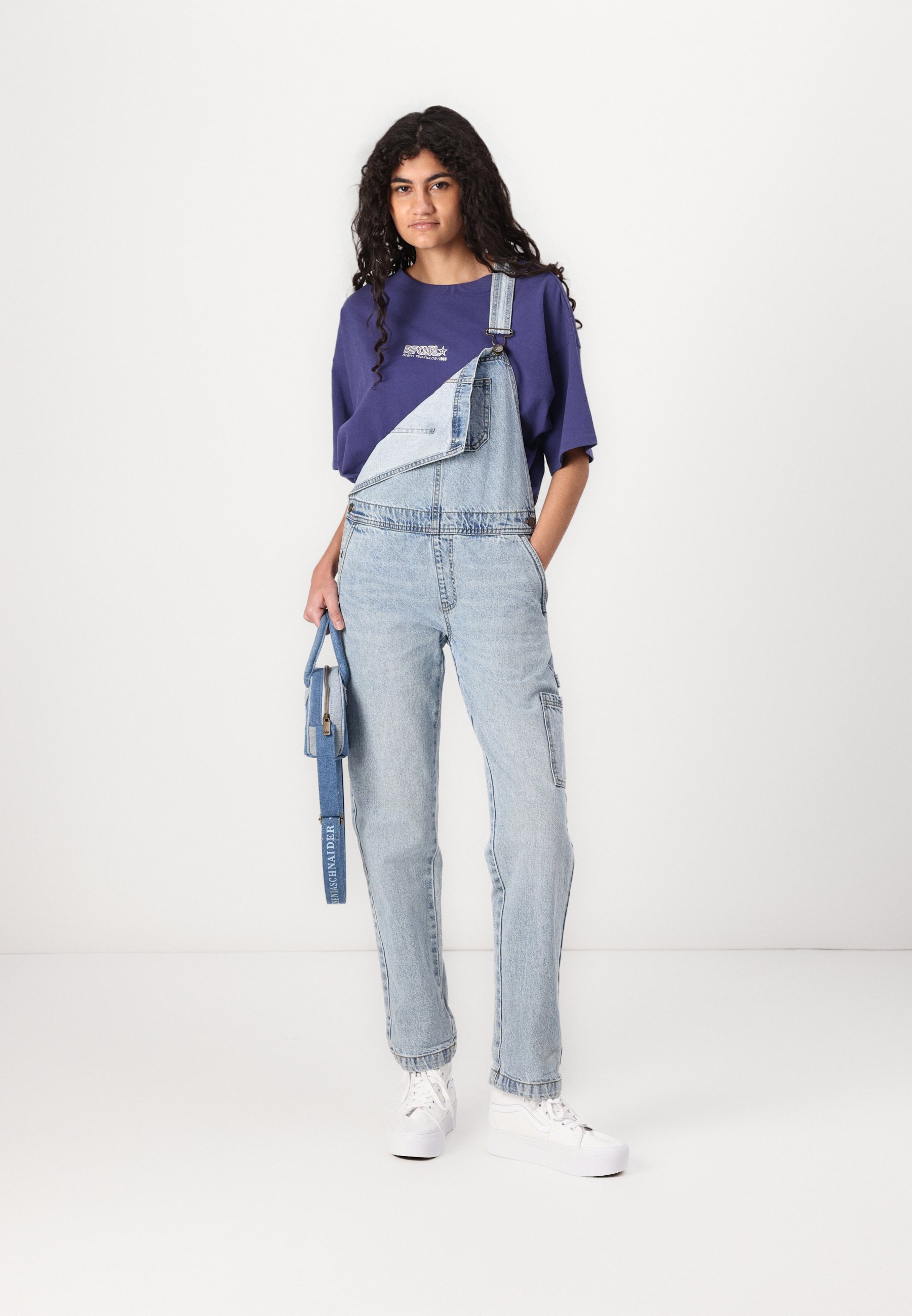 O'Neill ESSENTIALS DUNGAREE - Dungarees - denim blue/blue denim