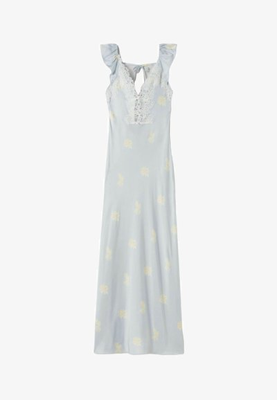 Vestito lungo azzurro senza maniche con spalle arricciate, scollo a V rifinito in pizzo, allacciatura sul retro e delicato motivo floreale giallo.