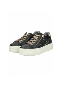 Sorte syntetiske sneakers med platformsål, dekorative nitter, snørebånd og lynlås-lukning, samt beige snørebånd. Mønsteret overflade på siderne.