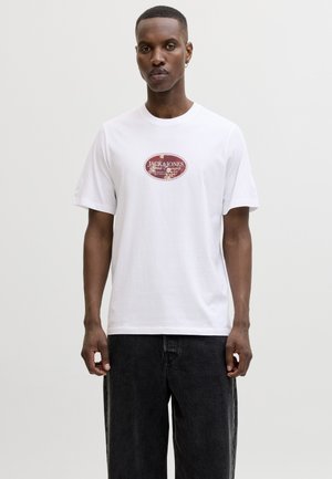 Jack & Jones, JORMONTAUK FRONT TEE 3 PACK - Nyomott mintás póló - bright white/antique white/seagrass