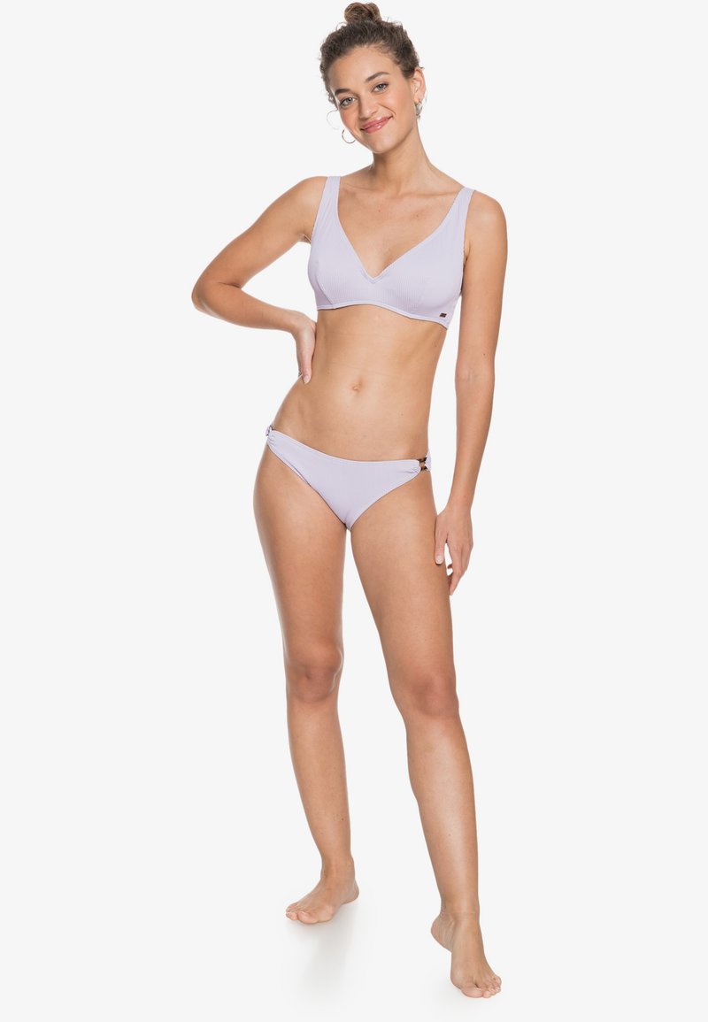 Sutien costum de baie din două piese