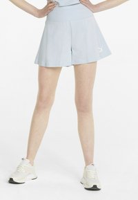 Puma Spordišortsid - arctic ice
