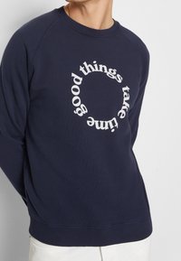forét Sudadera - dark blue