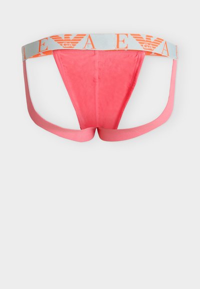 Ροζ ανδρικό ζακ-στραπ με φαρδιά λευκή ζώνη μέσης που φέρει πορτοκαλί λογότυπο EA και δύο ελαστικούς ιμάντες γύρω από τα πόδια σε λευκό φόντο.