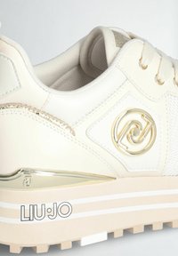 LIU JO Sneakers basse - ivory
