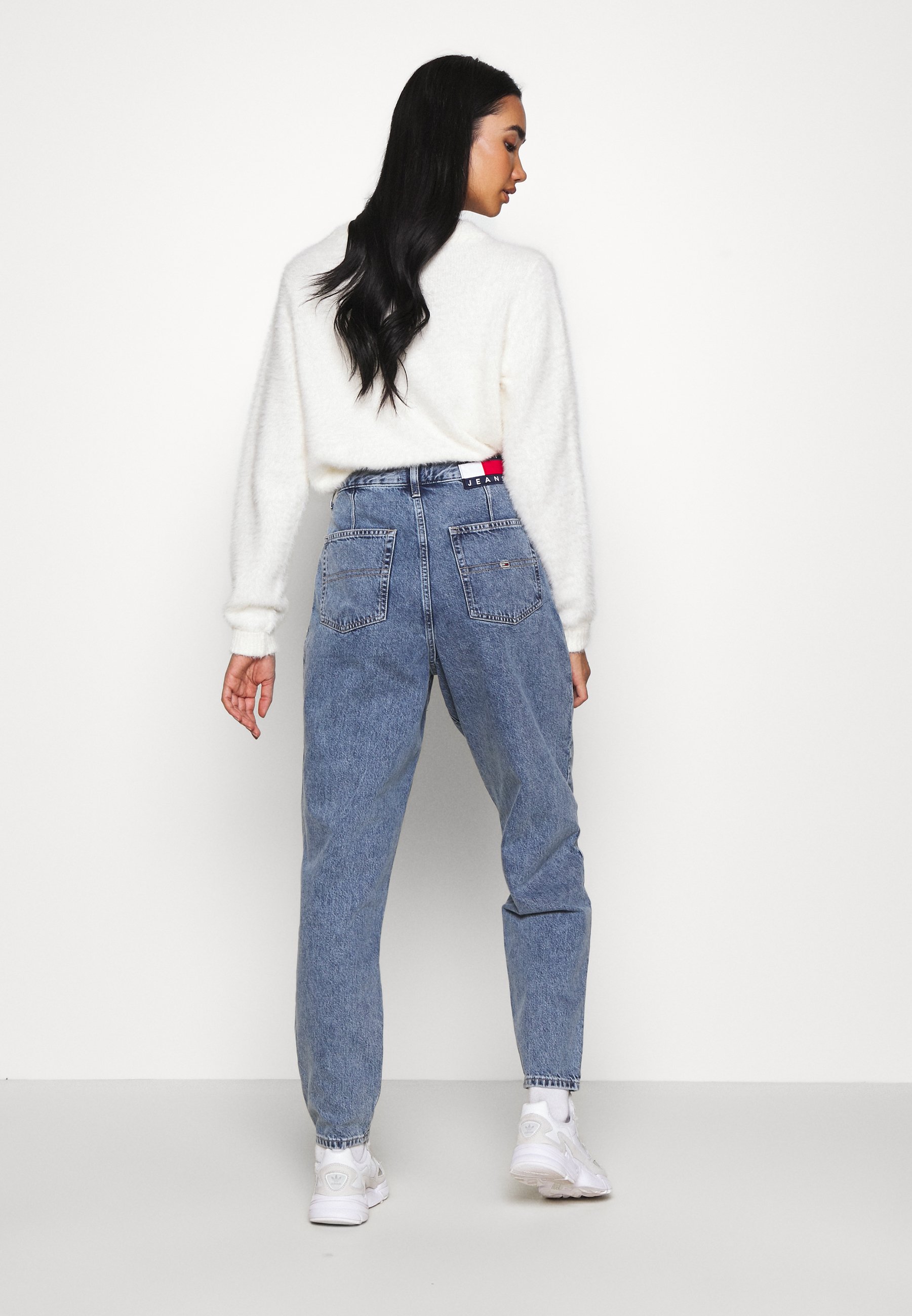 mom jeans retro