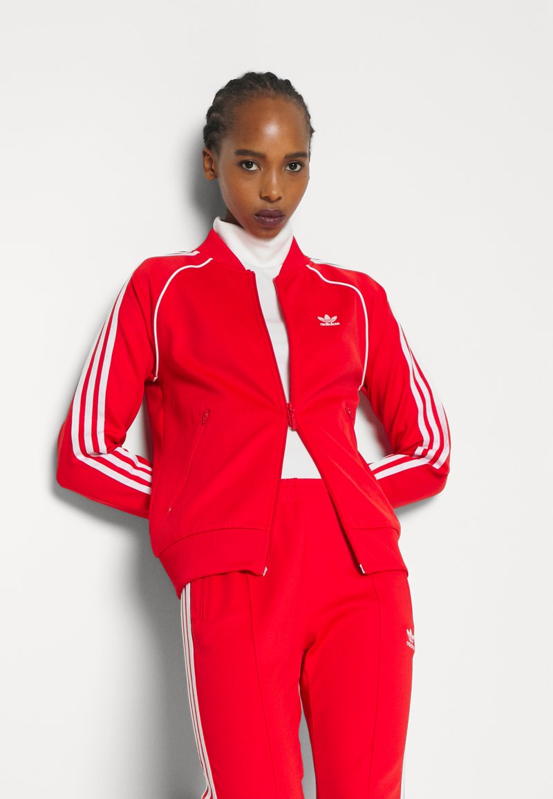 Orbita realeza Etna adidas Originals SUPERSTAR TRACKTOP - Chaquetas bomber - vivid red/rojo - Zalando.es Orbita realeza Etna adidas Originals SUPERSTAR TRACKTOP - Chaquetas bomber - vivid red/rojo - Zalando.es