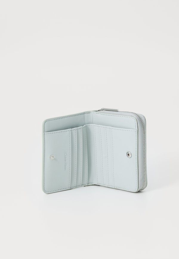 MUST MEDIUM ZIP AROUND WALLET - Wallet - mirage gray3