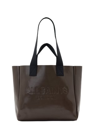 Bruine glanzende totebag met zwarte stoffen schouderbanden. Bevat de geperste tekst "ALLSAINTS LONDON" op de voorkant en heeft een rechthoekige vorm.