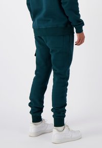 Black Bananas Cargobroek - pine green