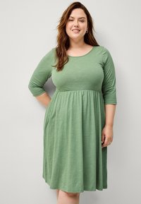 Ellos Plus collection Jerseykleid - grün