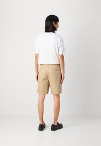 Scotch & Soda STUART - Lühikesed püksid - seastone
