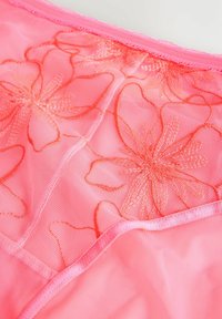 Chilot - bright pink