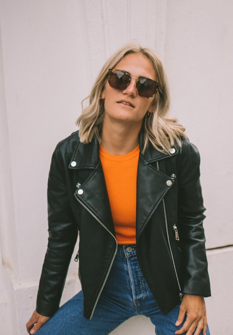 Kapten & Son PRAGUE - Sluneční brýle - amber tortoise brown