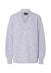 Fioletowy sweter w serek, wykonany z miękkiej, teksturowanej przędzy, z długimi rękawami i ściągaczami. Metka głosi "PIECES". Prosty design bez wzorów.