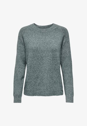 Minkštas megztas ilgarankovis megztinis su apvalia iškirpte, hebrinio žalsvai mėlyno atspalvio, su briaunotais rankogaliais ir apačia, pateiktas ant baltos fono.