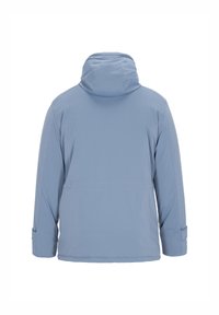 Chaqueta azul claro con capucha y mangas largas vista desde atrás sobre un fondo blanco, sin logotipos ni patrones visibles.