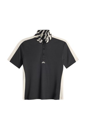 Czarna koszulka polo z krótkim rękawem z beżowymi bocznymi panelami, zapięciem na trzy guziki oraz kołnierzykiem złożonym, ozdobionym czarno-beżowym wzorem w zygzak.