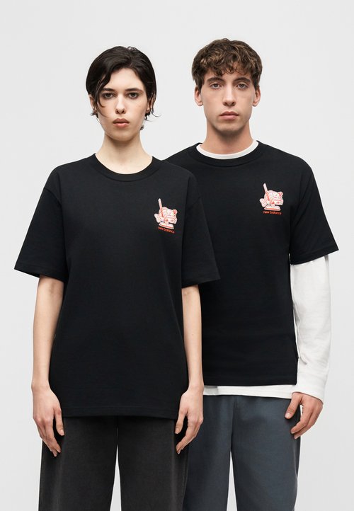 New Balance Print T-shirt - black — foto 3