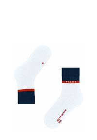 Calzini bianchi alla caviglia con accenti blu navy e rossi. Presentano polsini a coste e il marchio "FALKE" stampato in rosso. Calzino sinistro e destro contrassegnati.