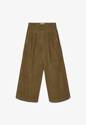 Pantalons en velours côtelé marron à jambe large avec taille haute, plis avant, poches latérales et fermeture à bouton.