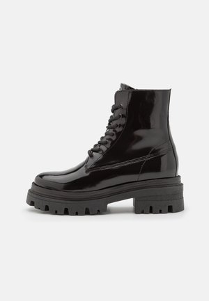 Tamaris Botines con cordones - black