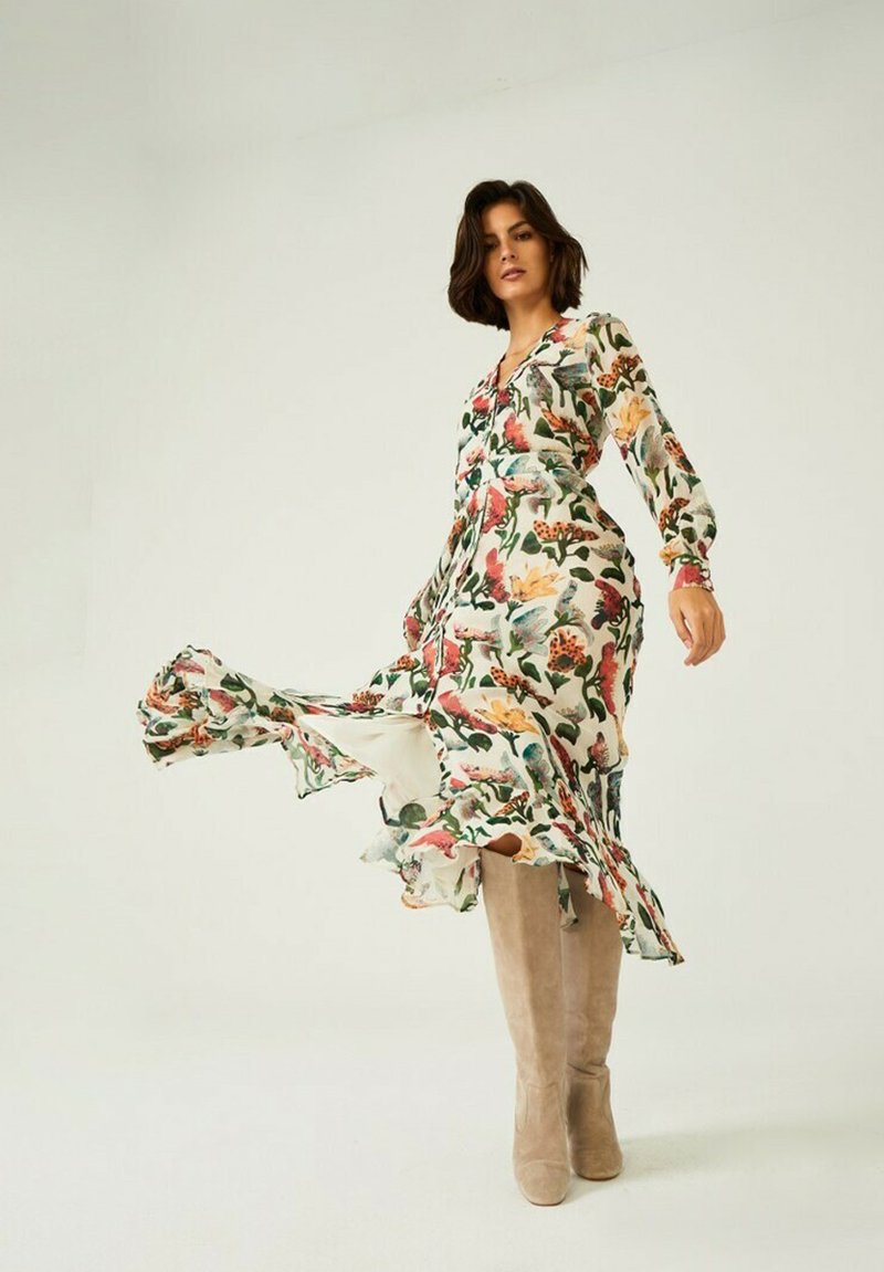 Flores Promesas Heaven Vestidos Camiseros Dolores Promesas DOLORES